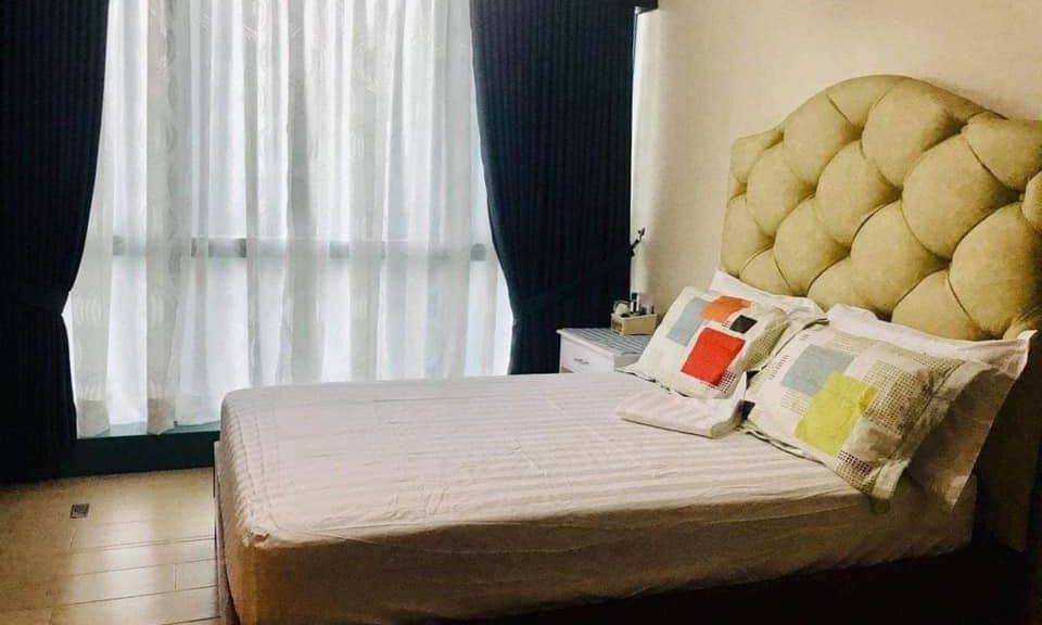 Condo For Rent at One Uptown Residence