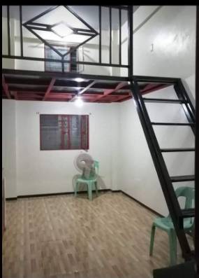 Room for Rent w/ Mezzanine At Taguig
