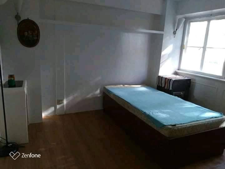 Westmont Vil. Condominiums Unit For Rent