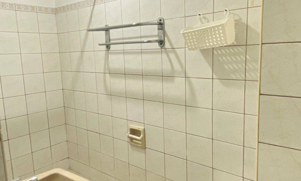 Condo For Rent at Palm Tower