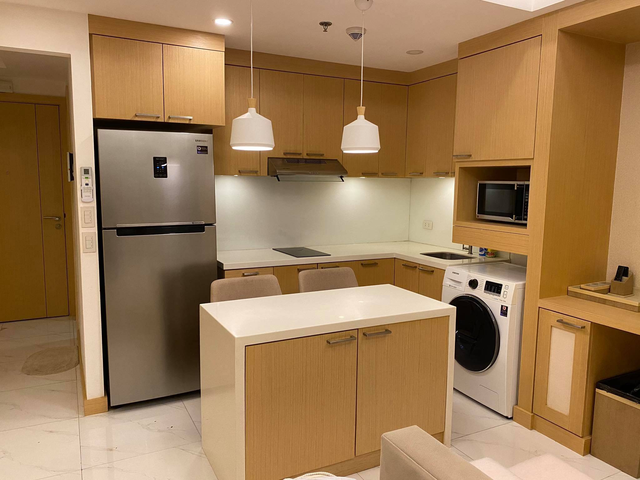 Unit For Rent In Venice Luxury Residence