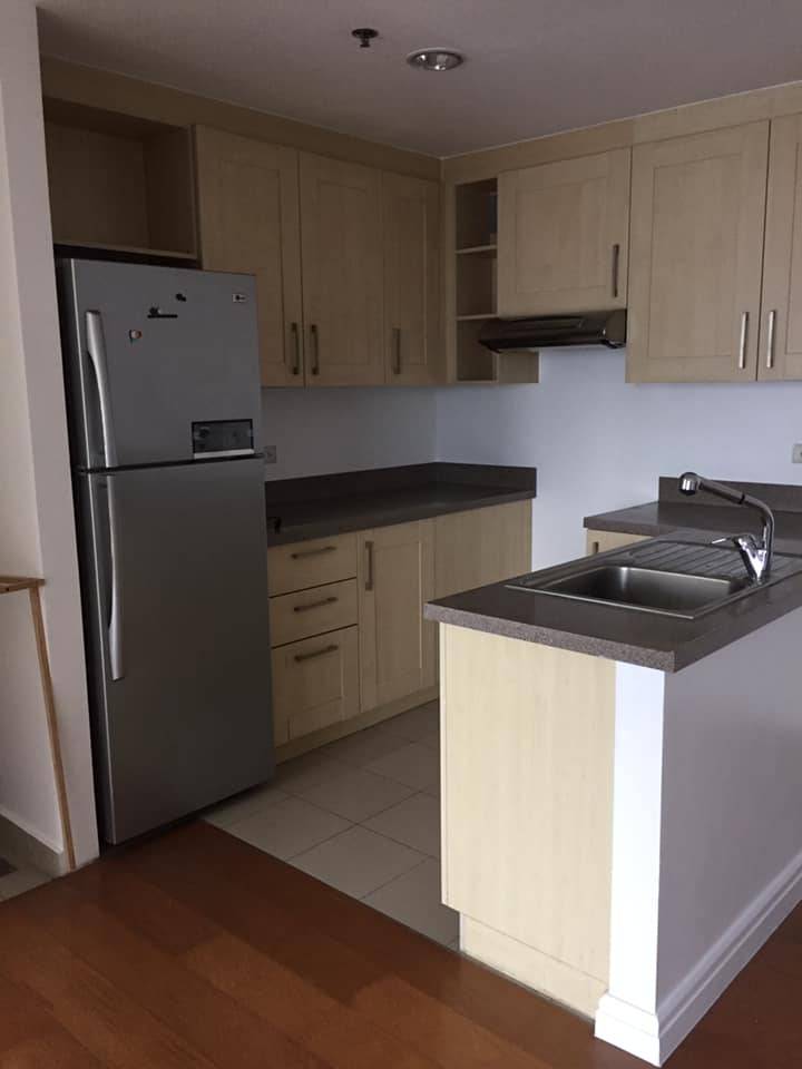 One Rockwell East Tower Condo For Rent