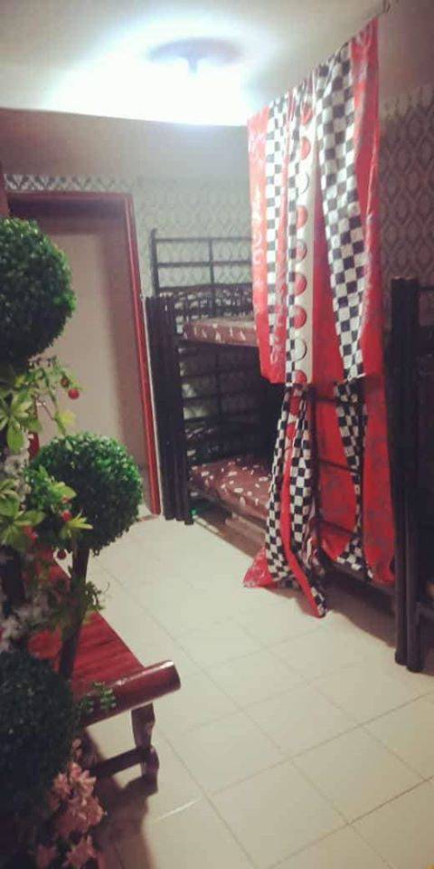 Castaneto's Bedspacer at Deca