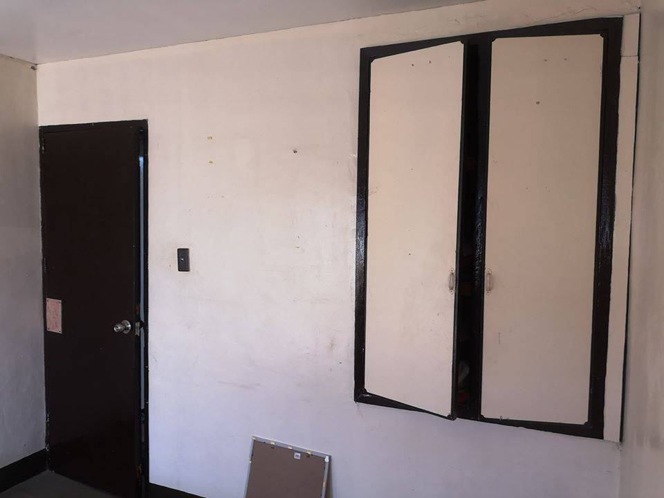 Delapaz ladies Room For Rent