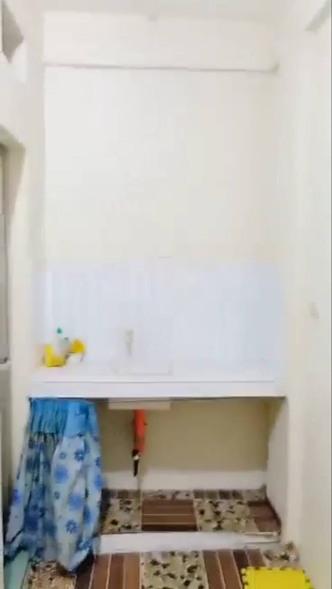 Room For Rent in Northdaanghari