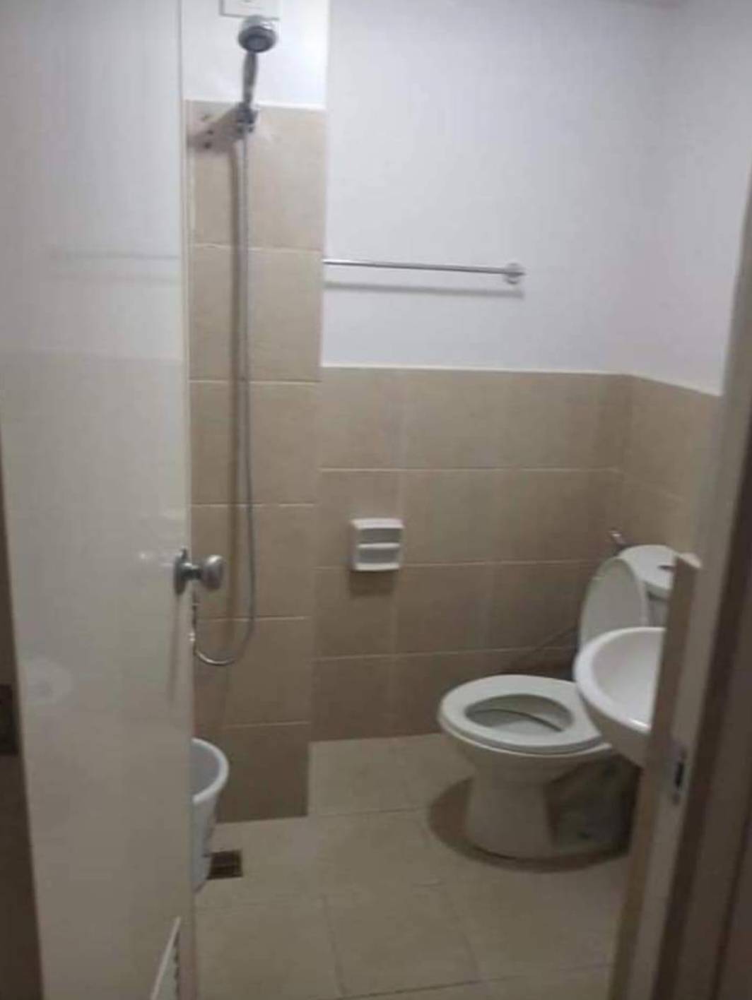 Unit For Rent at Laureano Di Trevi Tower