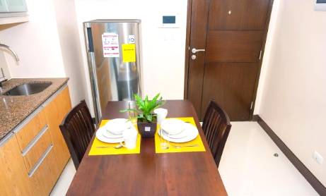 Unit for Rent in The Viceroy Residences 