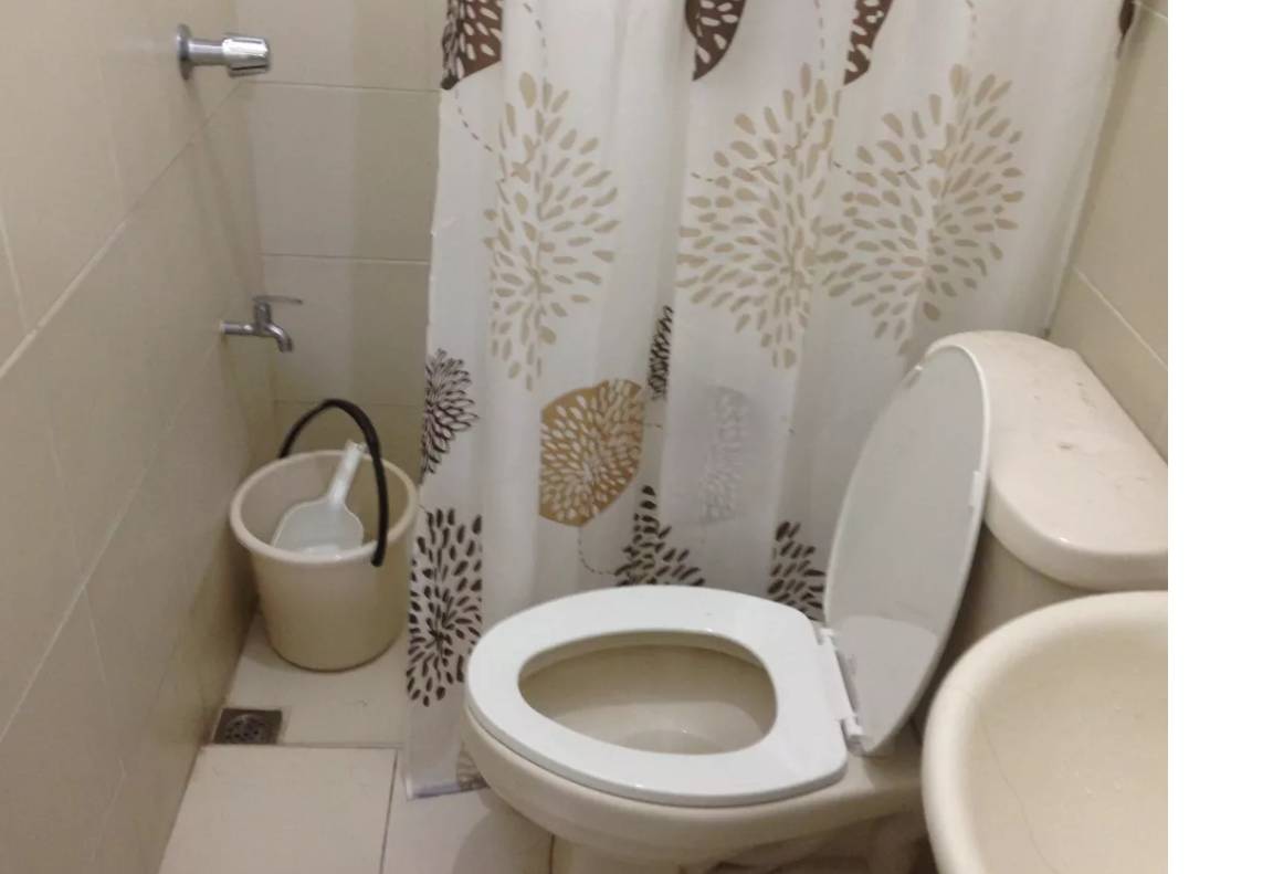 Lady Bedspacer Sampaloc Manila