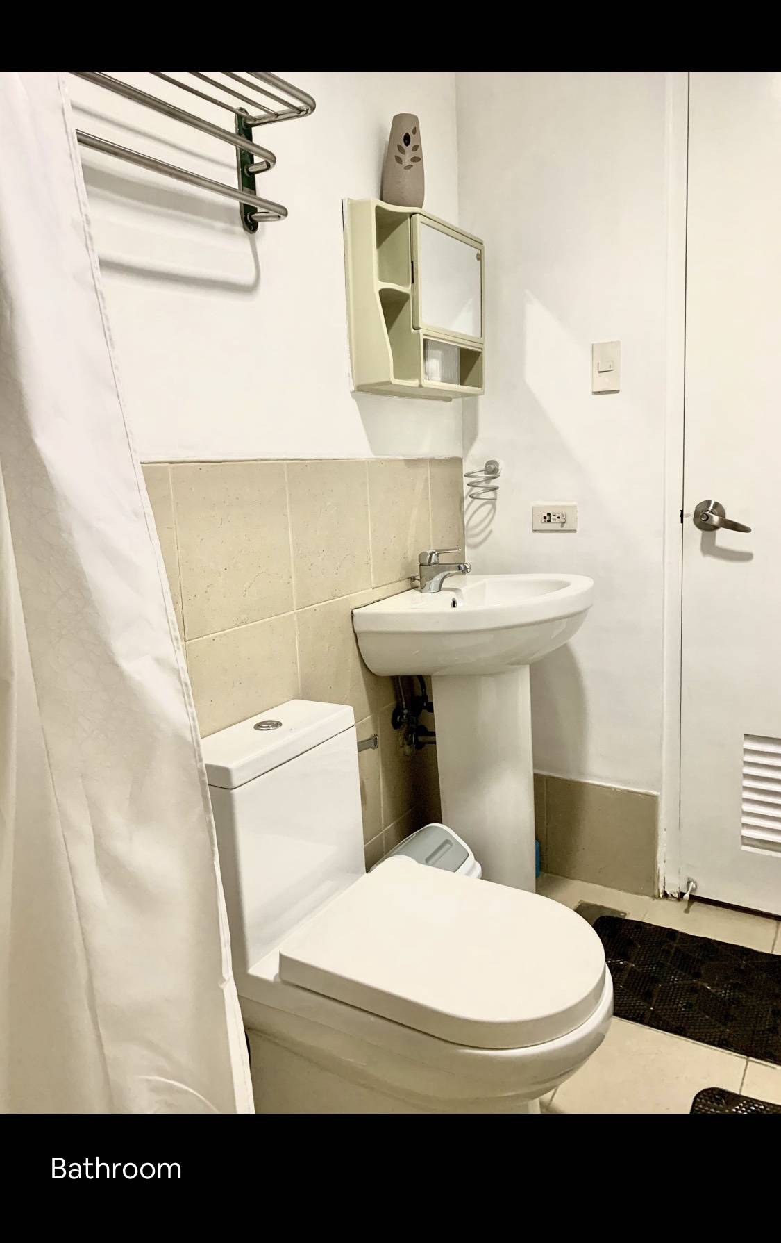 Three Bedroom One Bathroom Condo