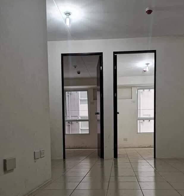 Room For Rent in Urban Deca Homes Manila