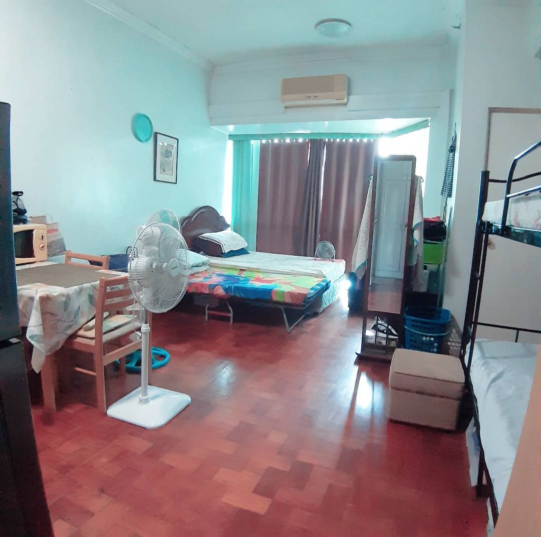 1 Female Tenant for Condo Sharing