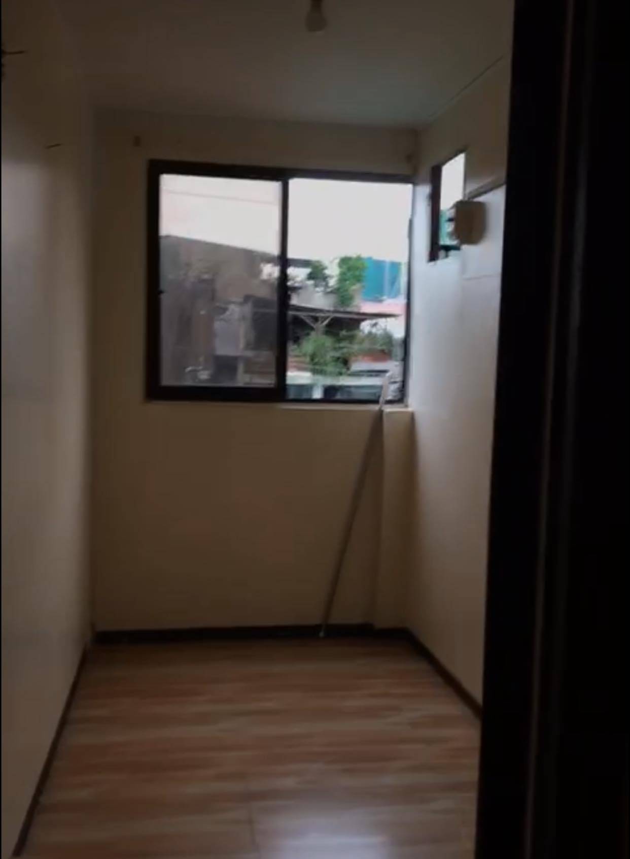 Up and Down Apartment for Rent