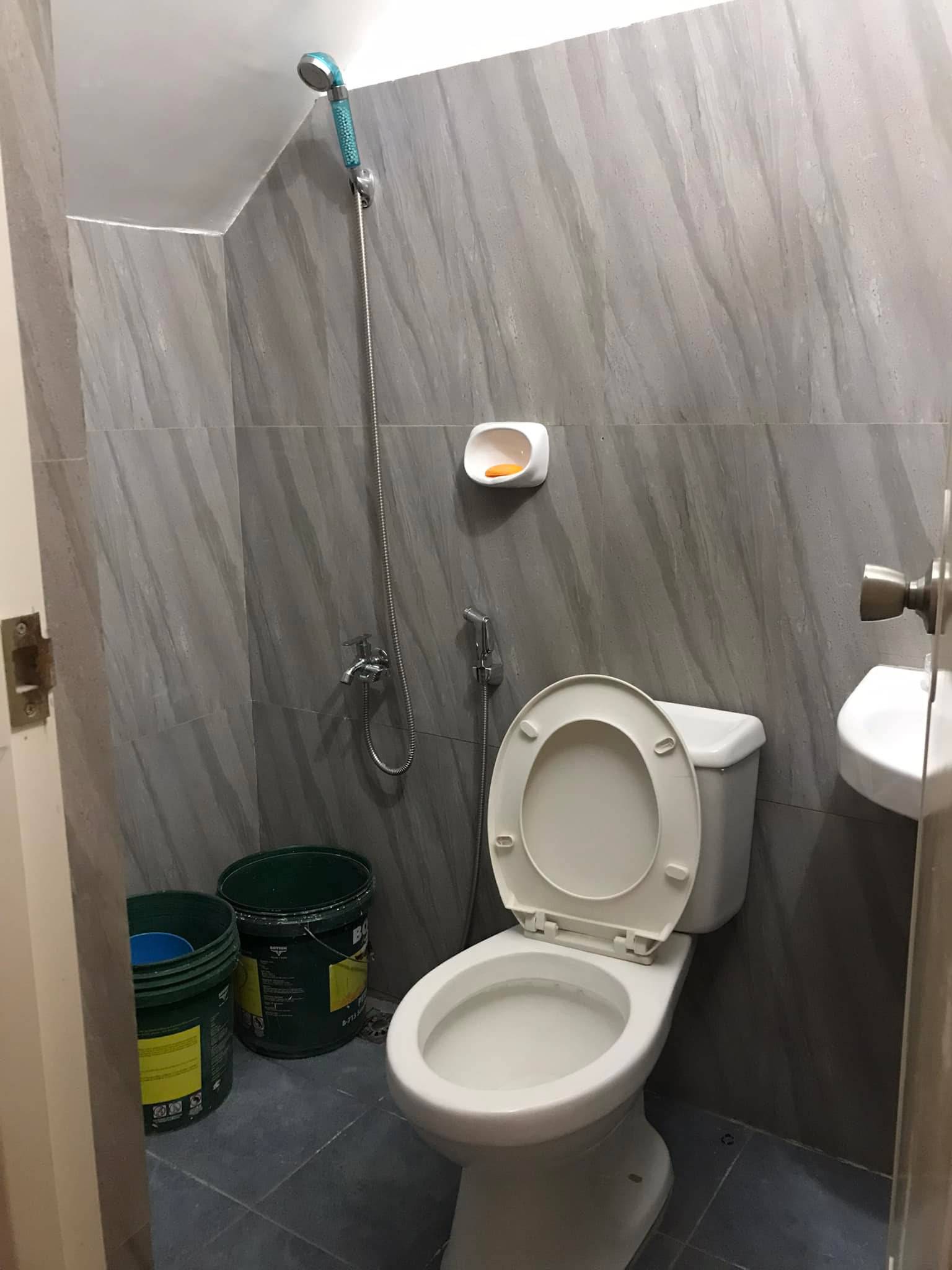 2 Storey House/Apartment