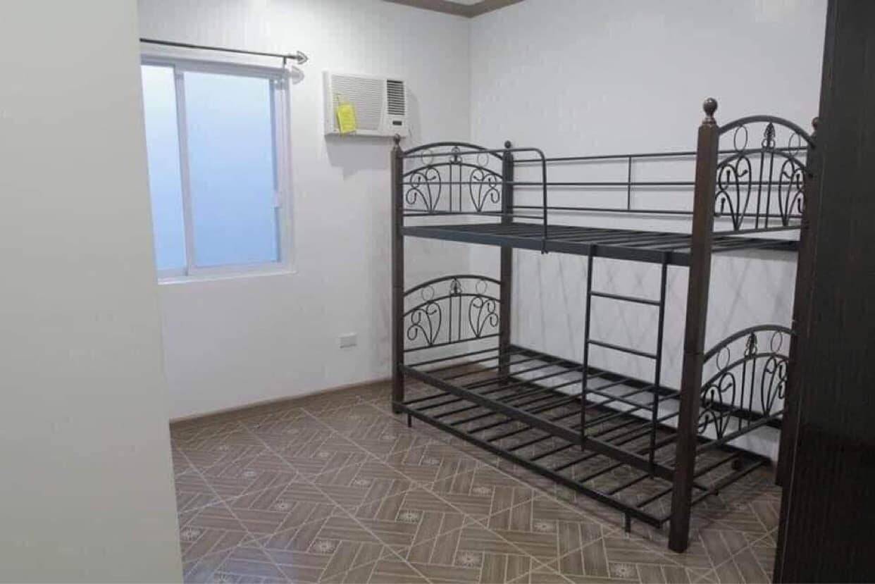 Room For Rent At Vicente Cruz Manila