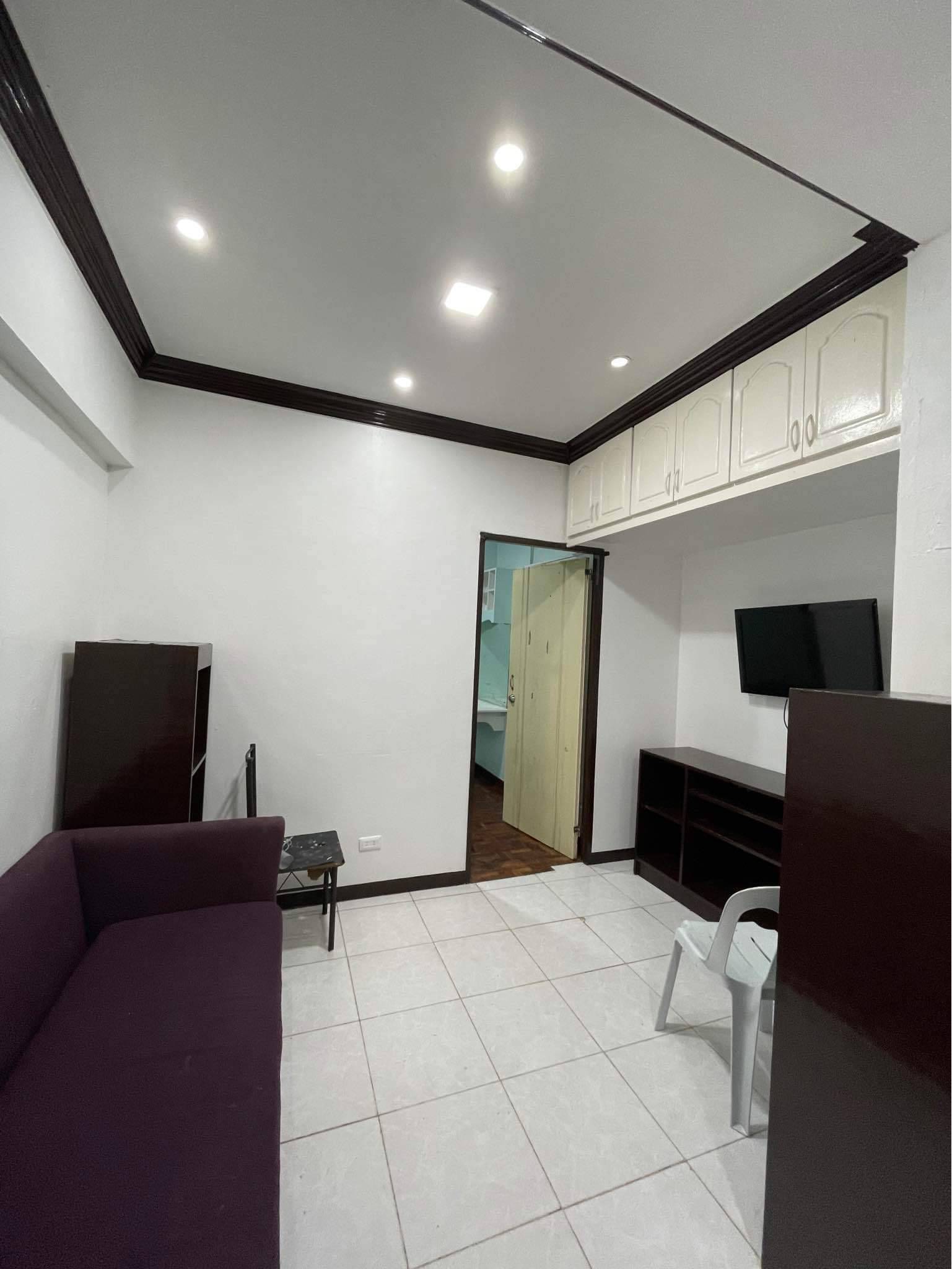 1BR Semi Furnished Condo For Rent