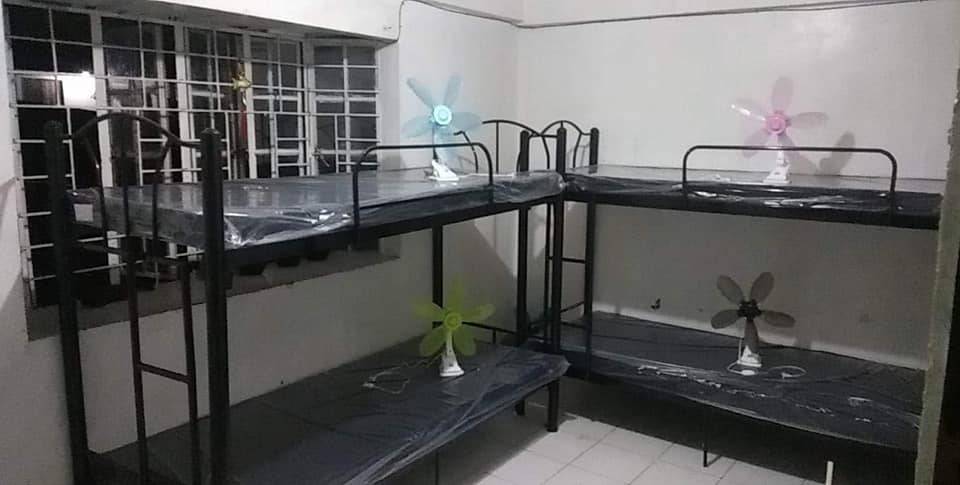 Taguig Male Bedspacer
