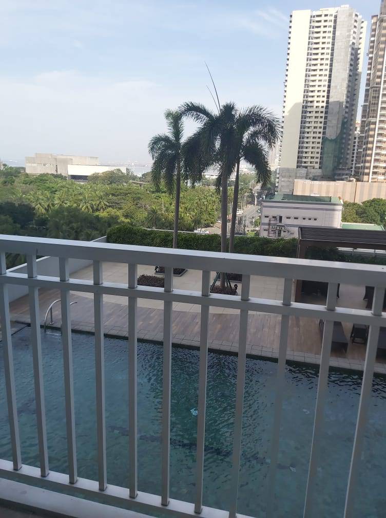 Breeze Residences SMDC Unit For Rent