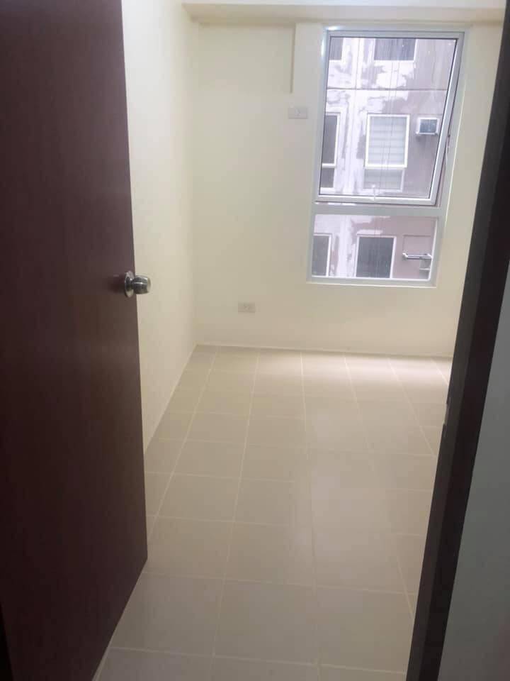 Unit For Rent at Urban Deca Home Tondo Manila