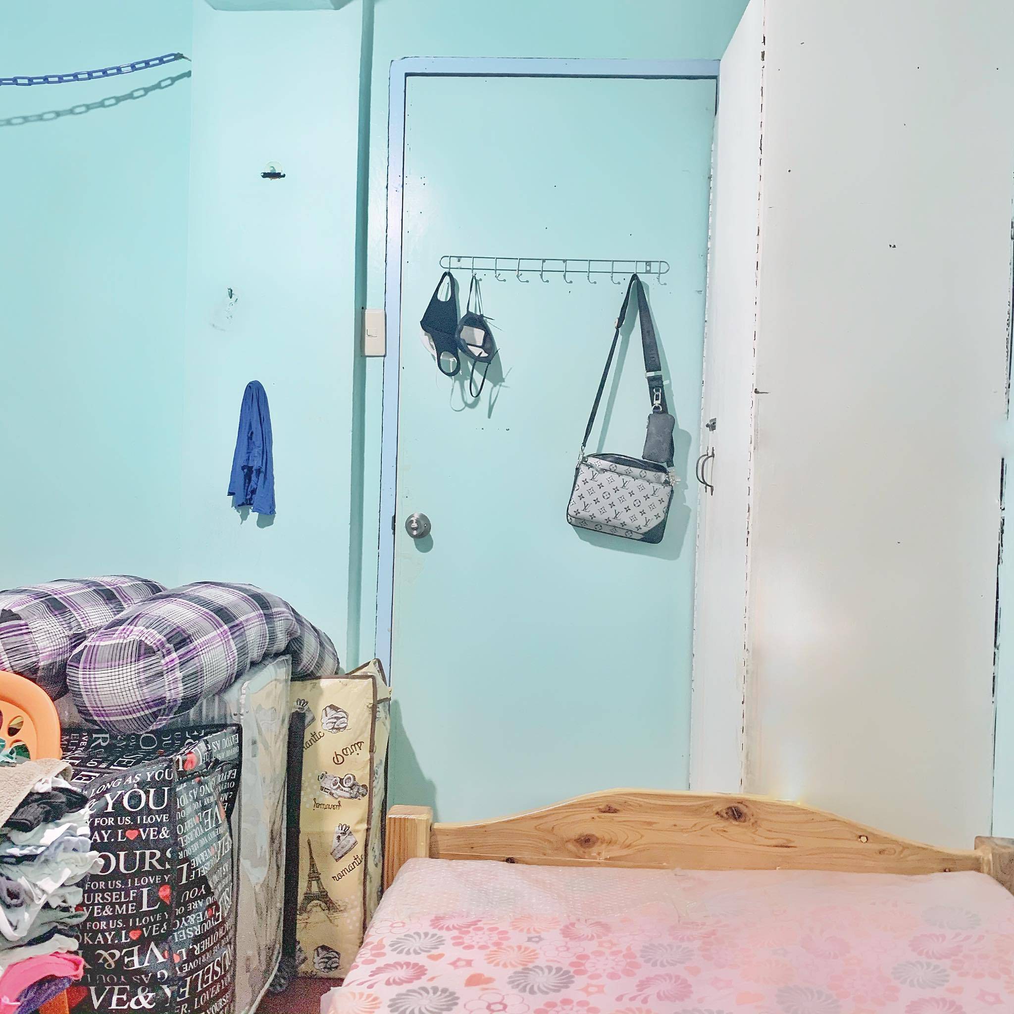 Room For Rent At Padre Noval Manila