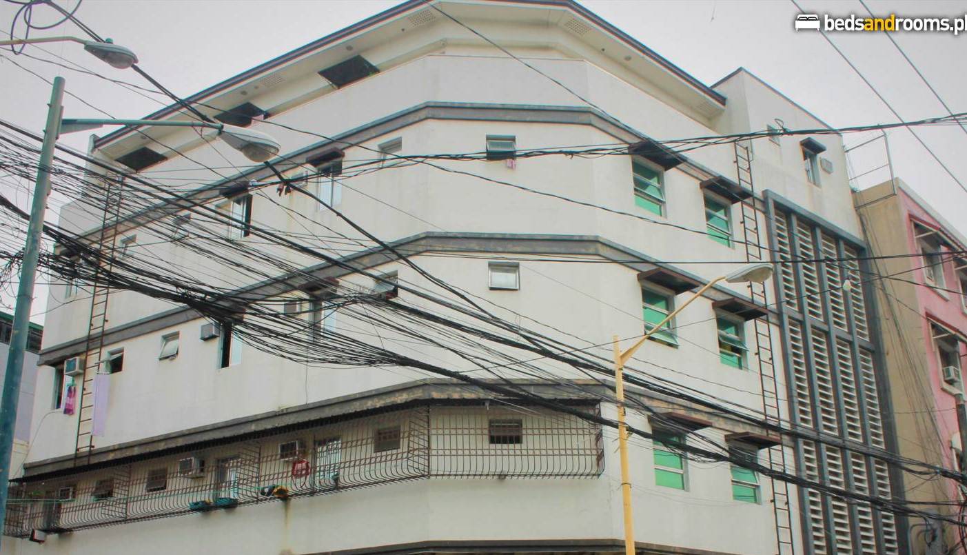 Julius Units For Rent