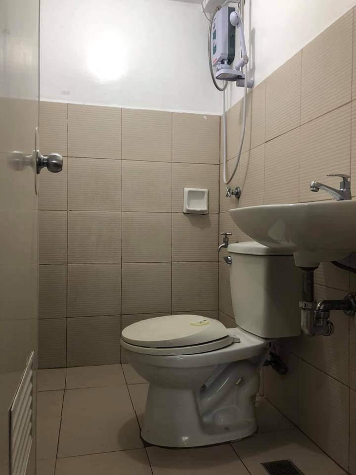 Eza’s Bedspacer for Rent