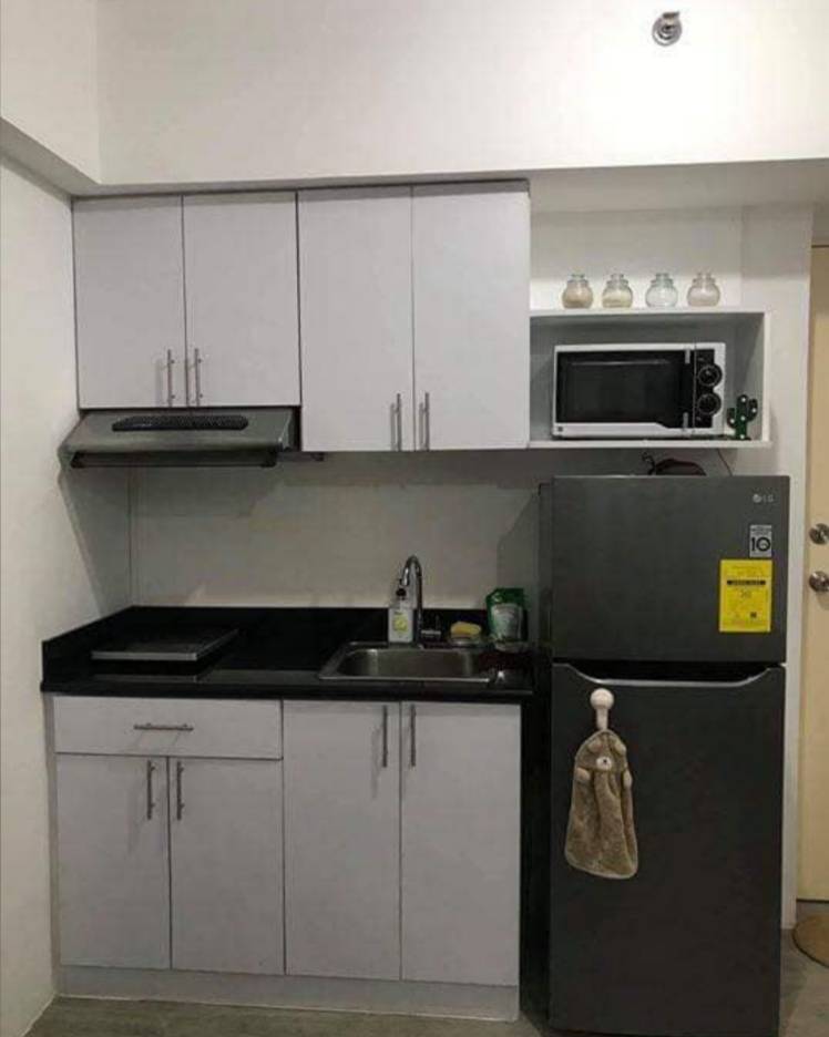 Fully Furnished 1BR Condo For Rent