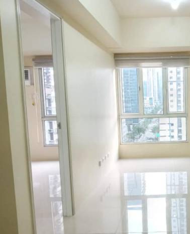 1 BR Newly Turned Over Unit In BGC