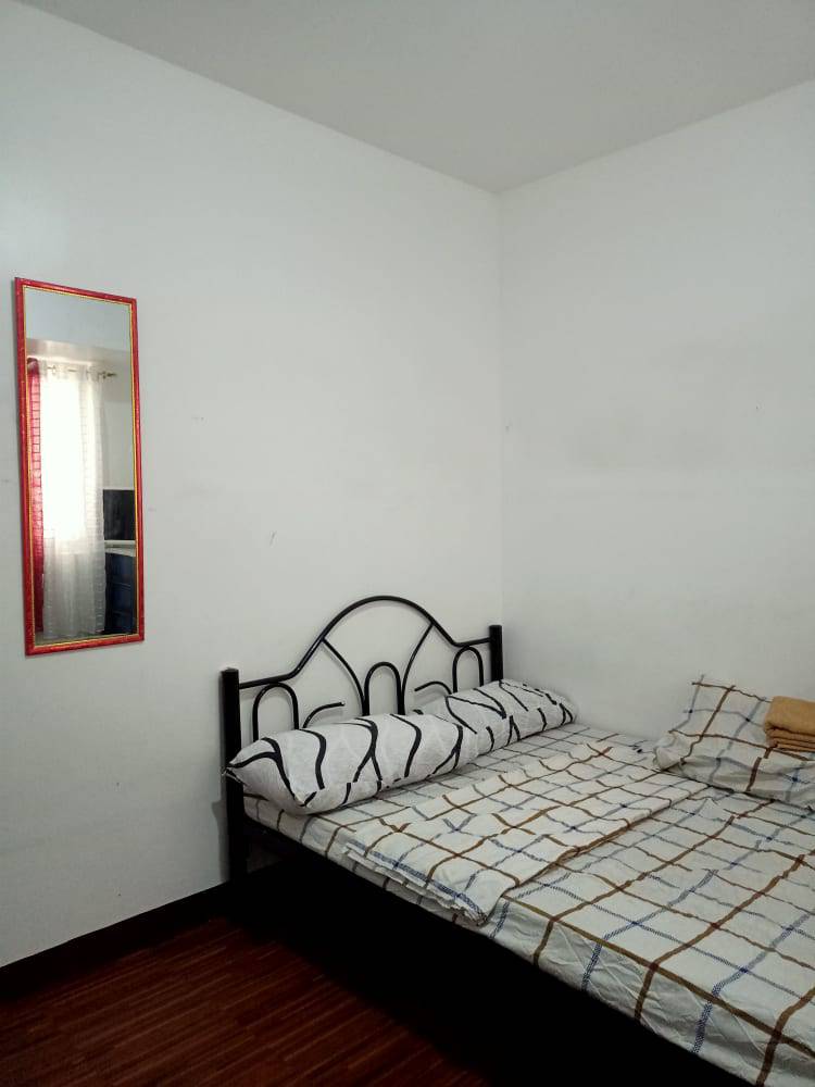 Unit For Rent at Victoria de Manila