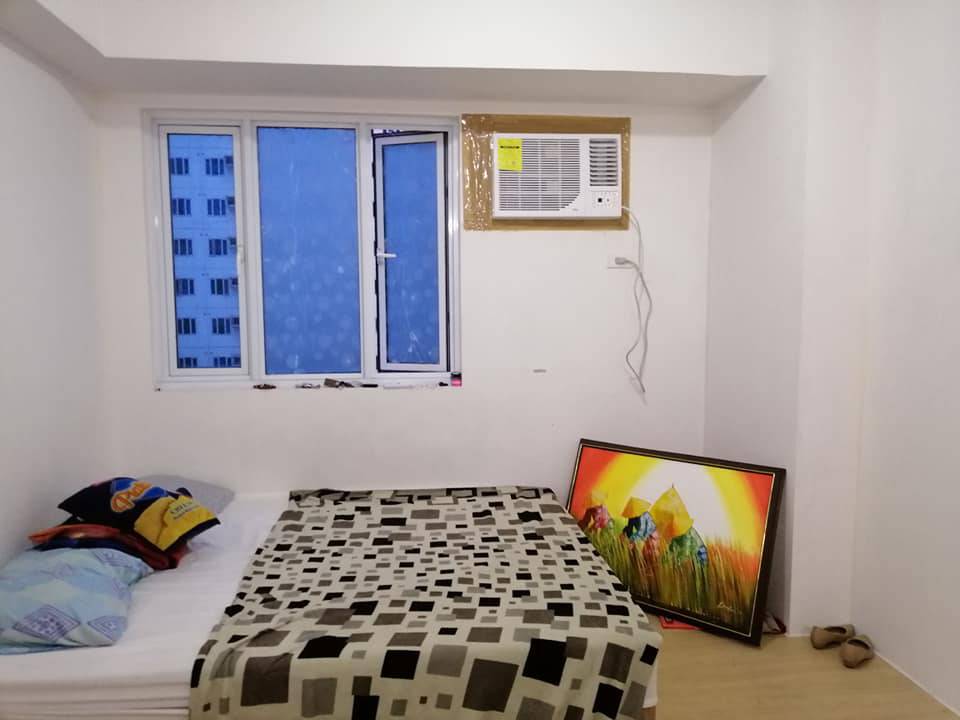 Condo for Rent at M Place