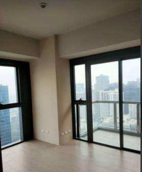 Uptown Ritz Residence Unit For Rent