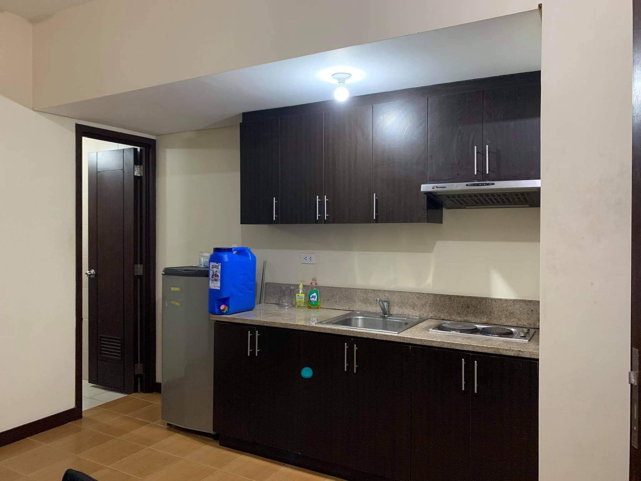 Semi Furnished Unit At San Lorenzo Place