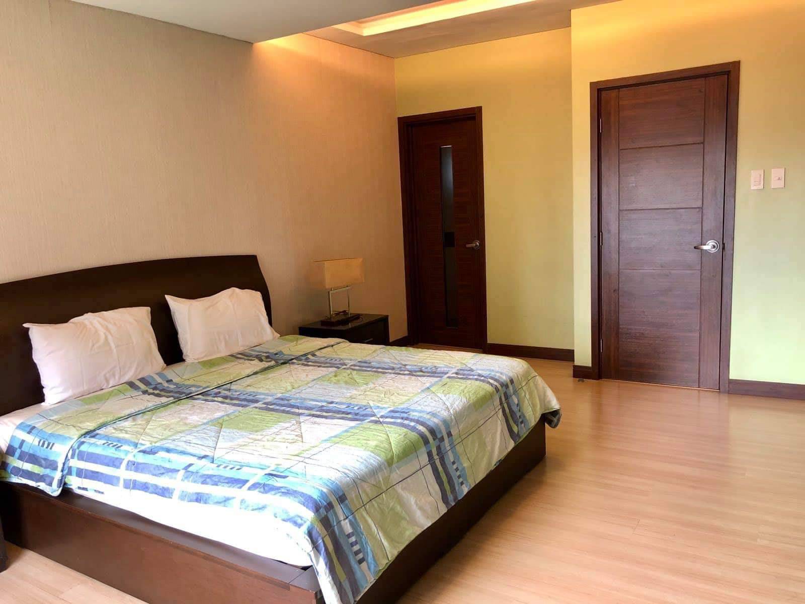 2 BR For Lease Back Unit 