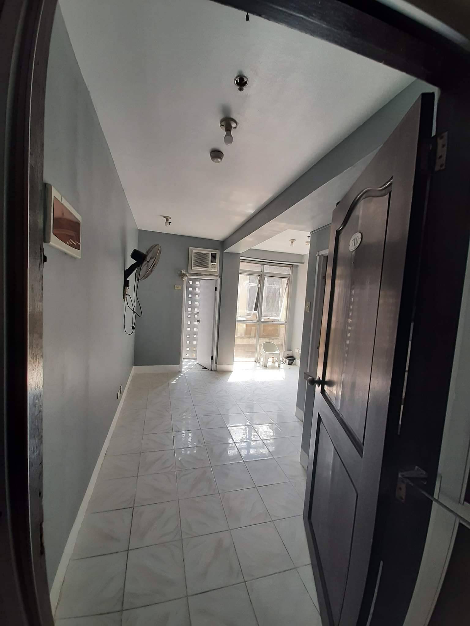 Condo Unit For Rent at Diamond Tower