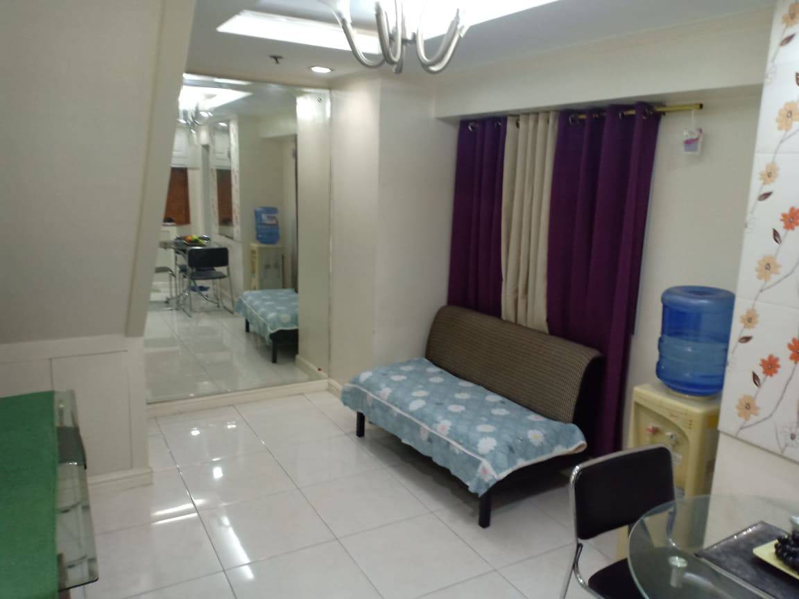 Quezon City Bedspace and Condo Sharing
