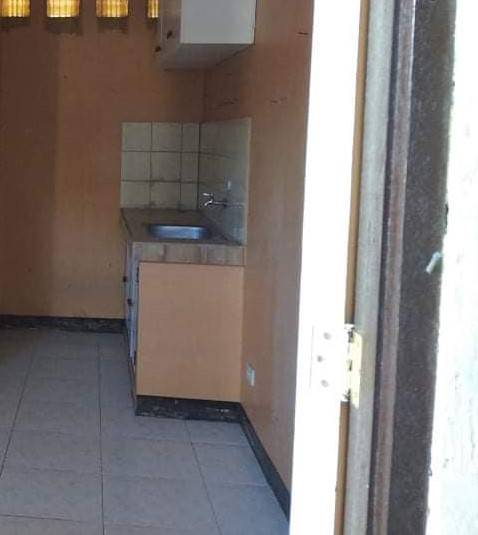 Room For Rent In Quirino Avenue