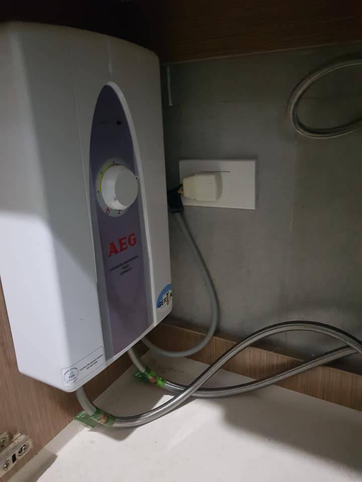 Condo For Rent at D University Place