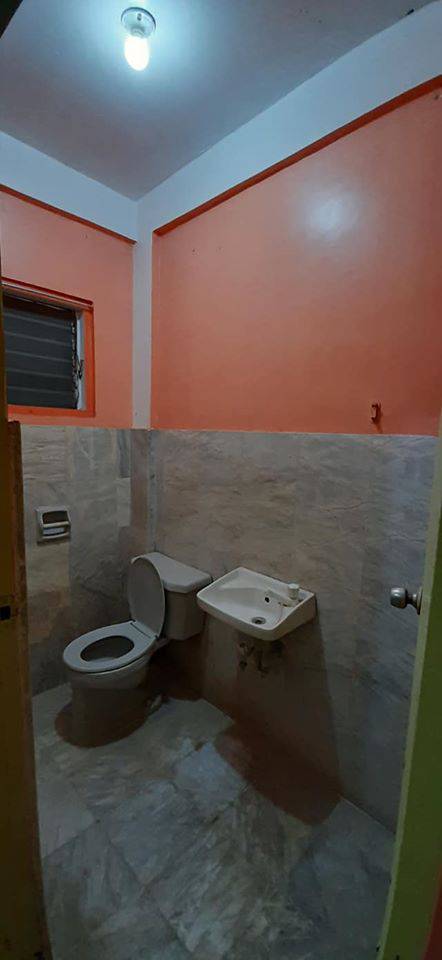 Ladies Room for Rent