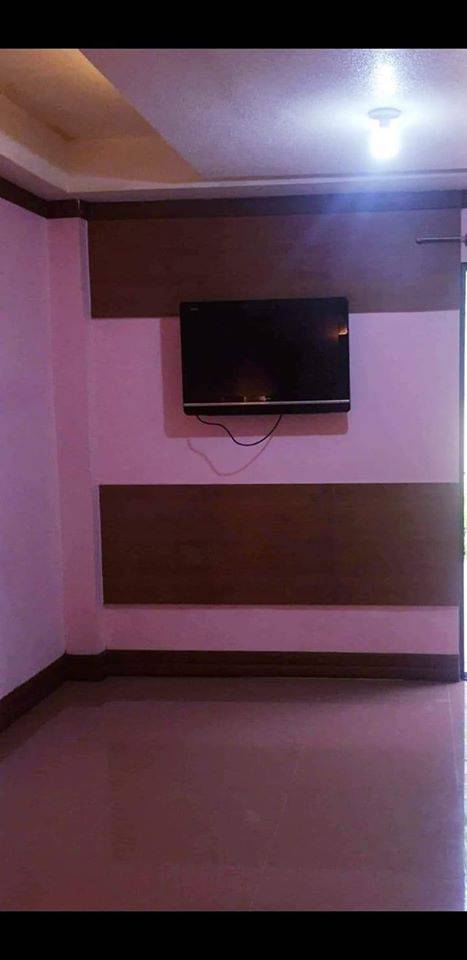 For Rent Semi Furnished 1 Bedroom 