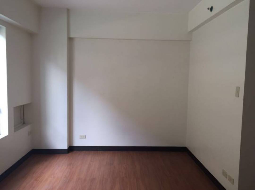 Condo unit for Rent