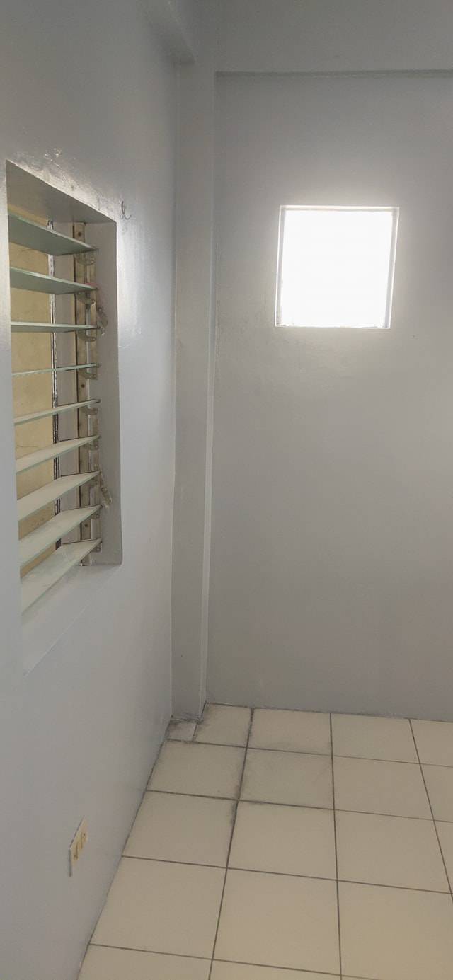 Room for Rent At Evangelista Makati