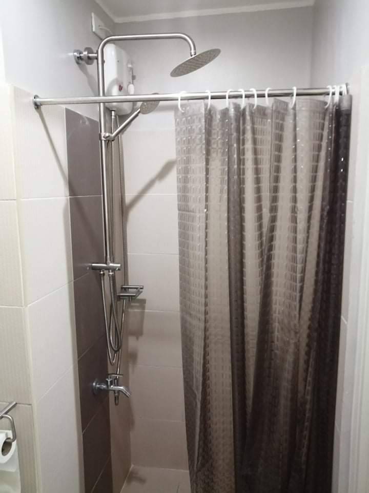 Fully Furnished 1 Bedroom Condo Unit