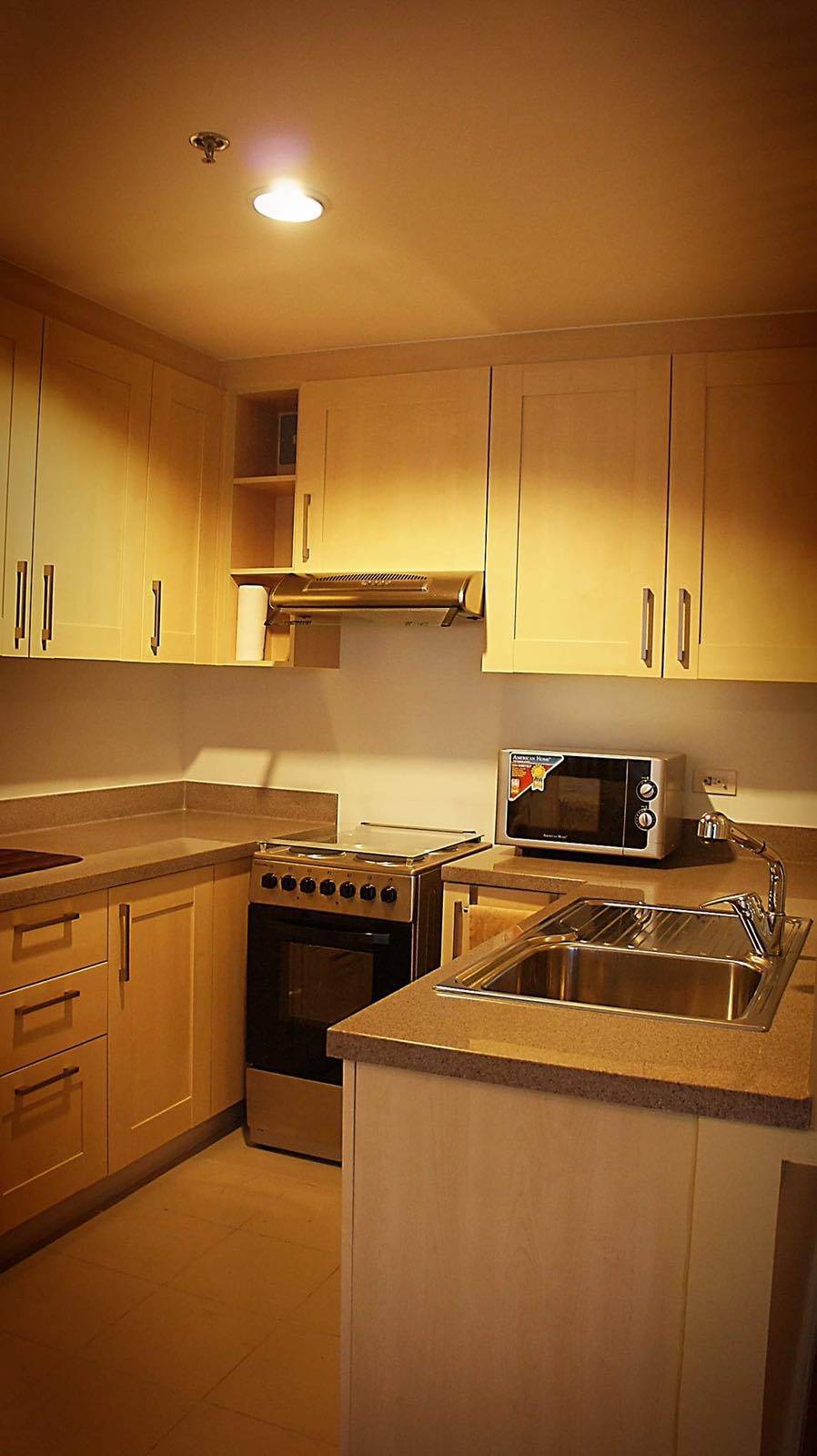 Condo For Rent At East Tower Rockwell