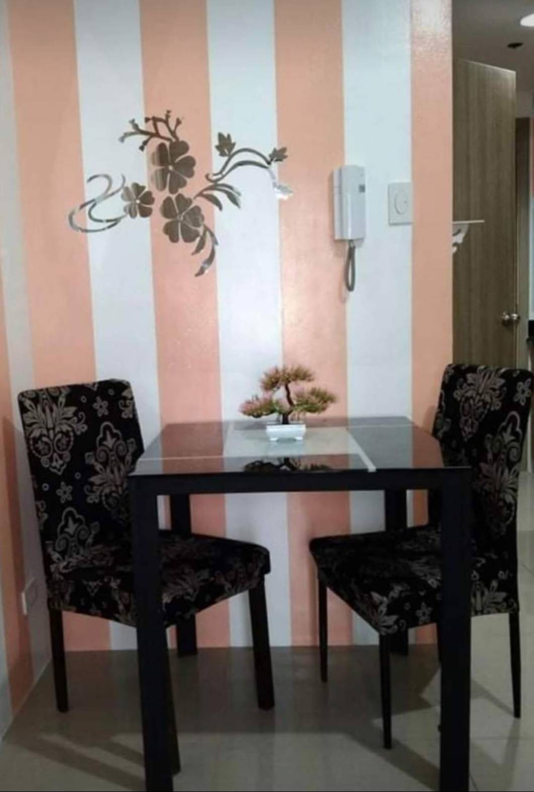 1BR with Balcony For Rent