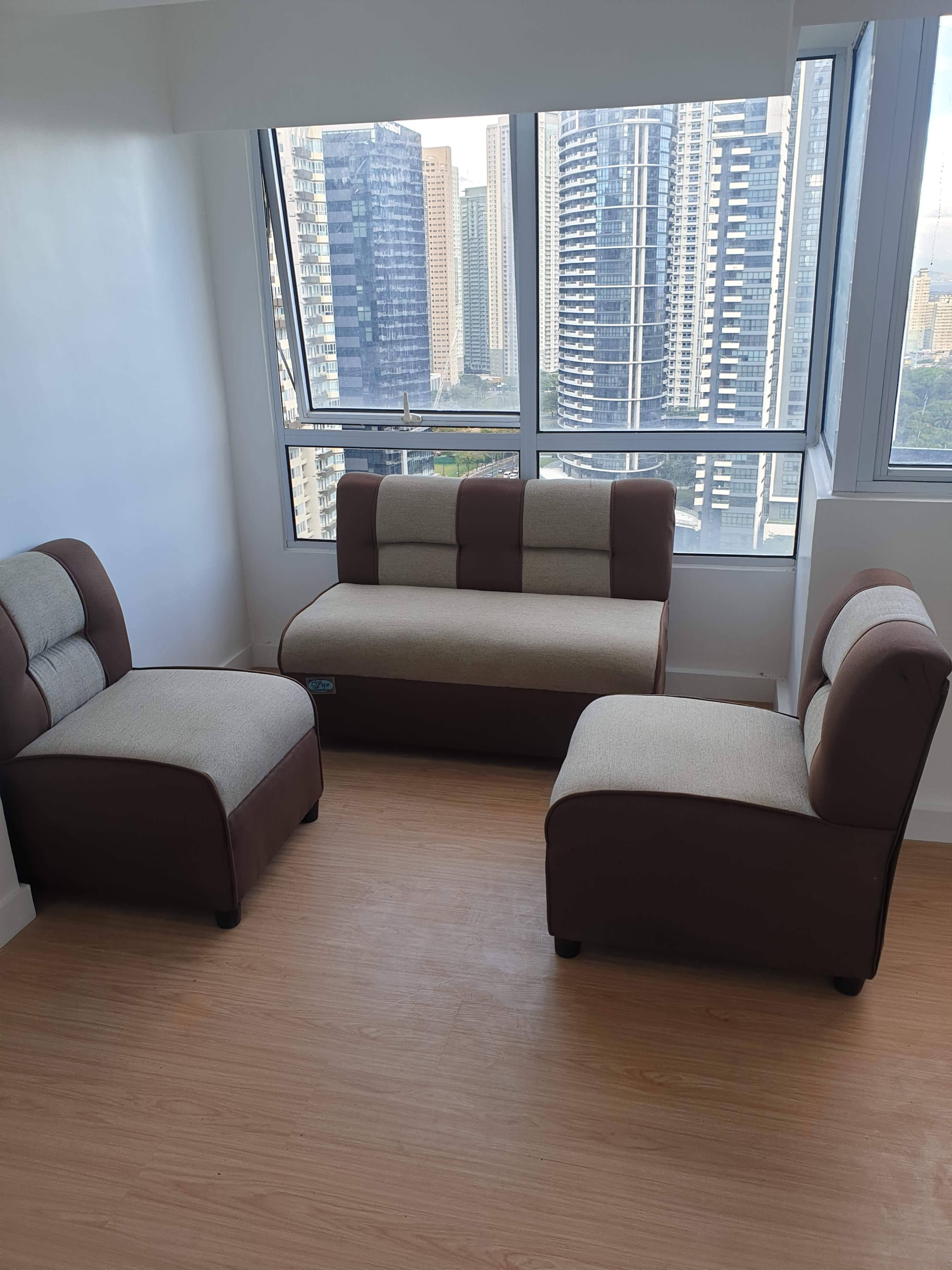 For Rent Brand New 2BR Condo at BGC
