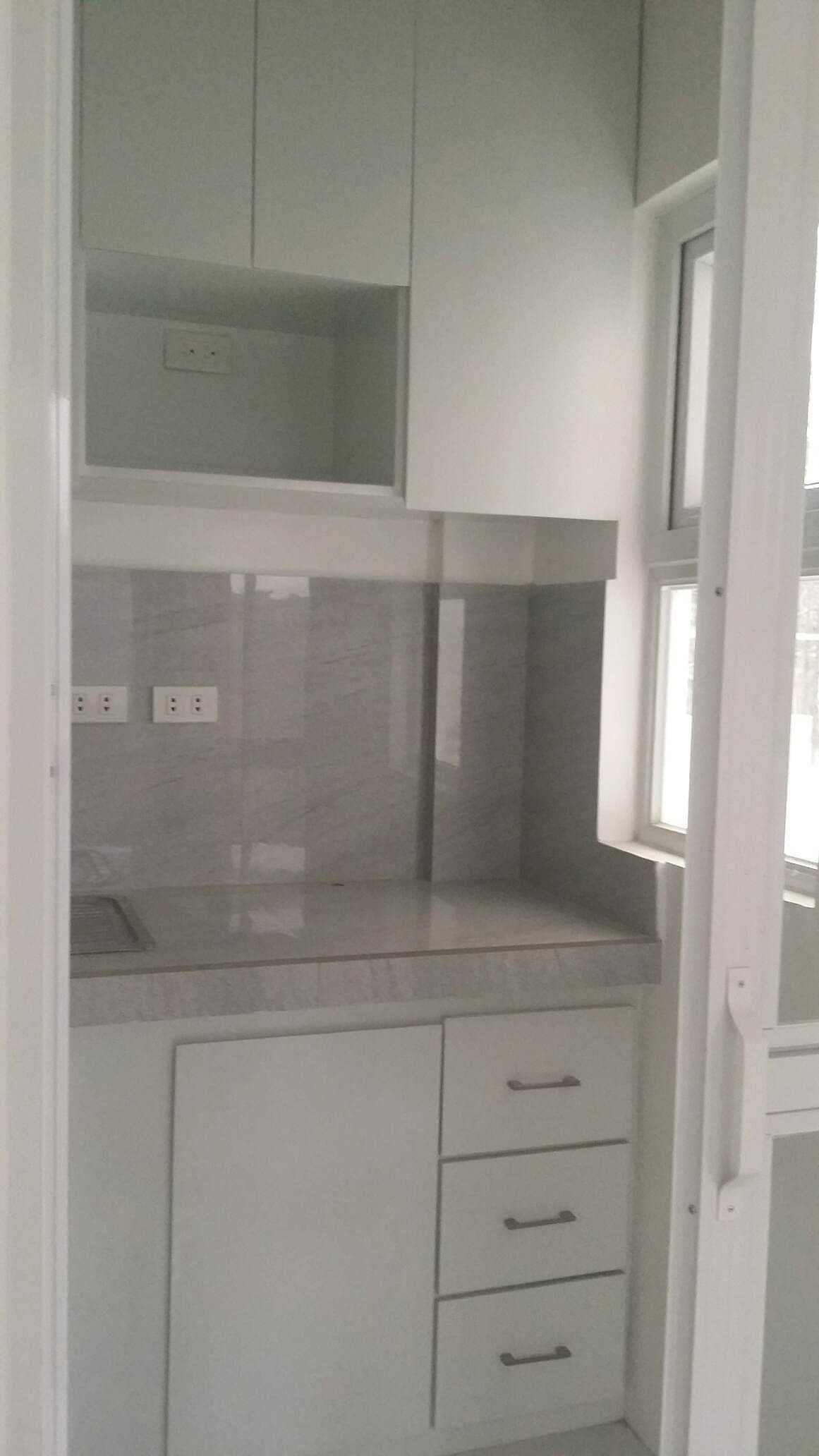 2BR Apartment UPS-5 Paranaque 